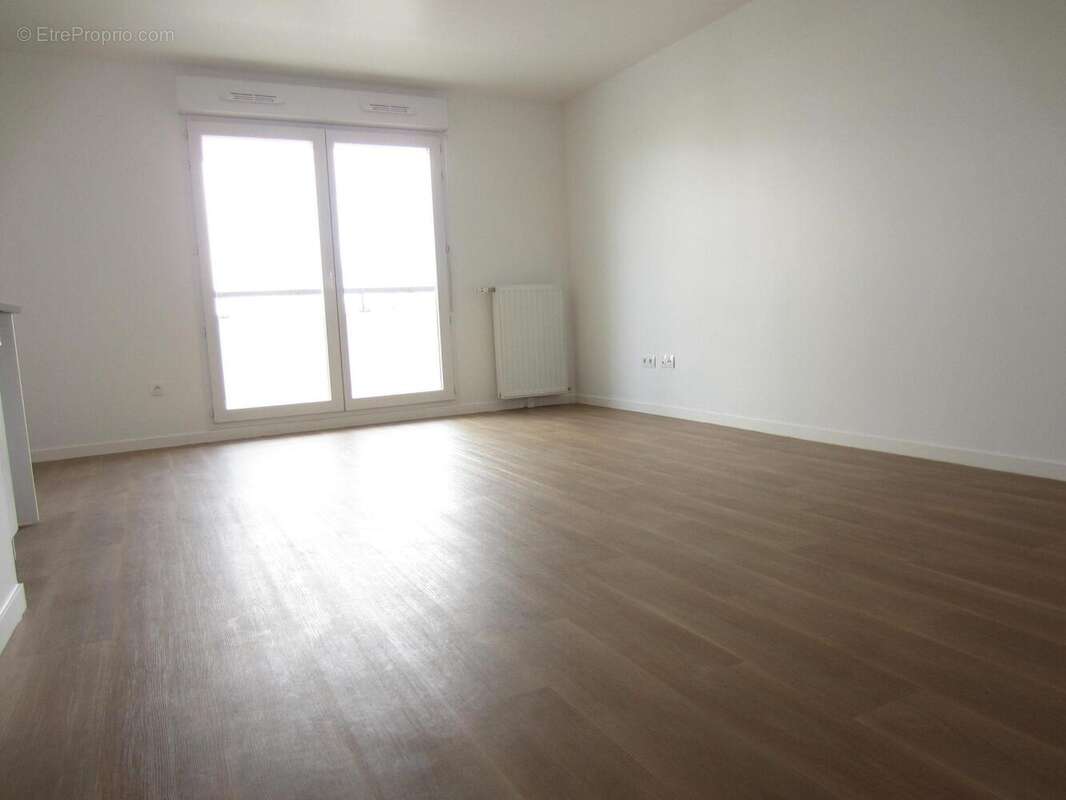 Appartement à ELANCOURT