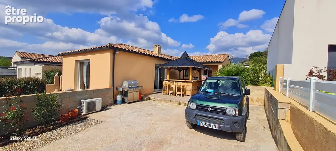 Villa de plain-pied de 91m² sur 398m² de terrain - photo 3