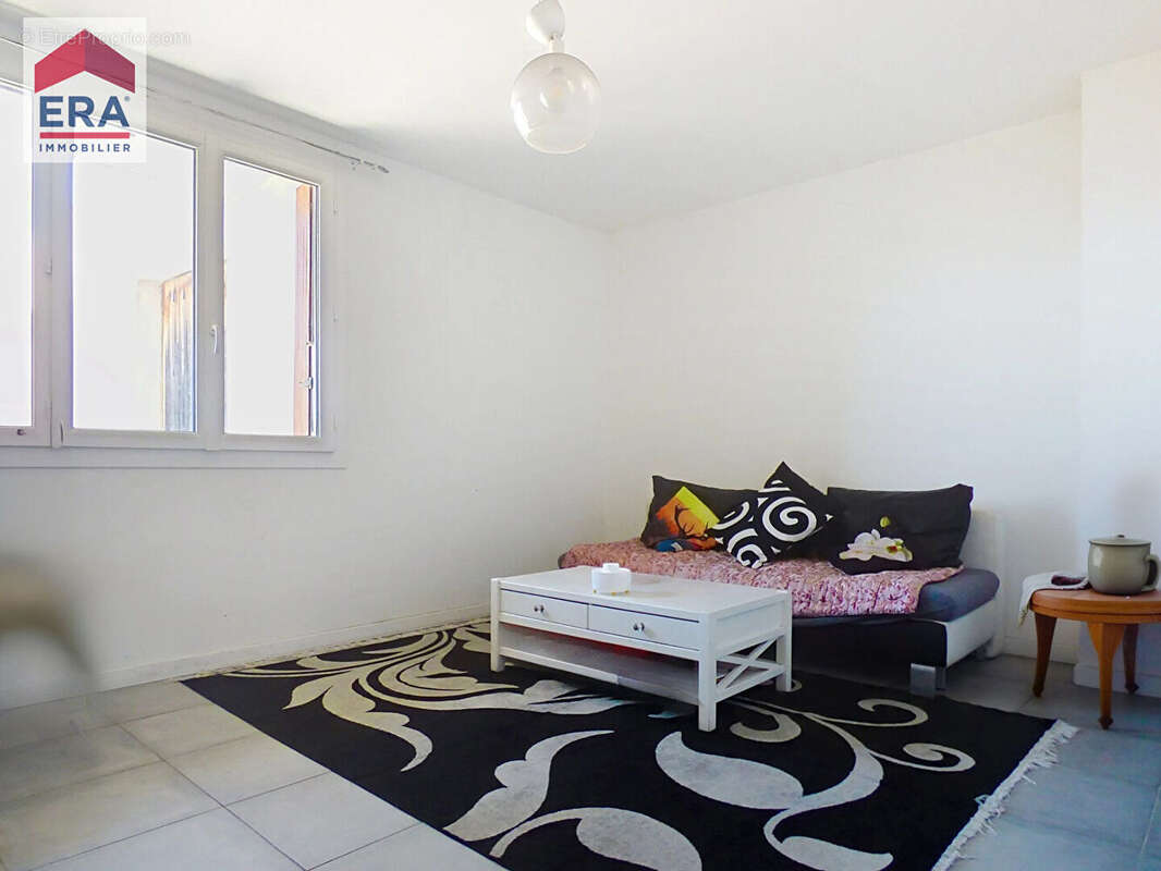 Appartement à MARSEILLE-14E