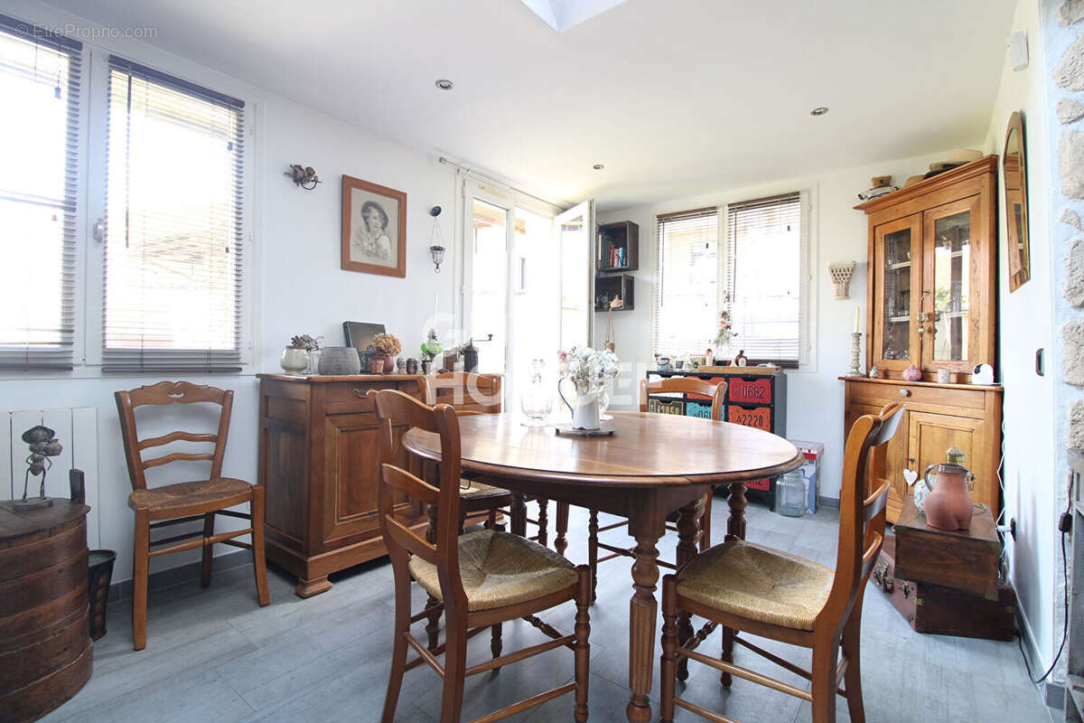 Appartement à SOLERS