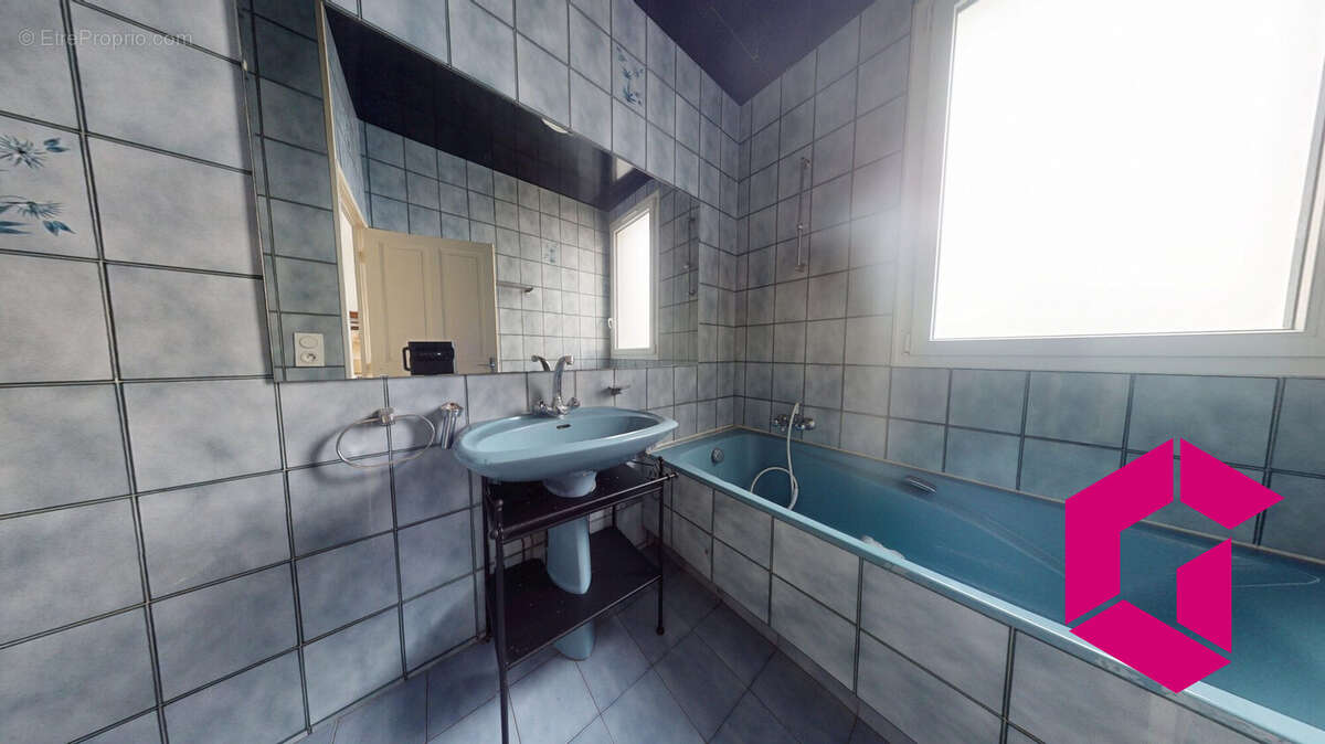 Maison à BRASSAC-LES-MINES