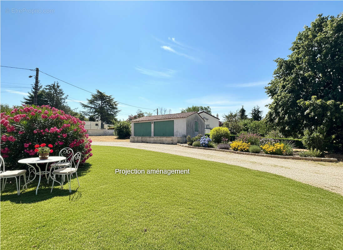 Maison de plain pied 131 m2 avec 1600m2 de jardin à Puymoyen - photo 6