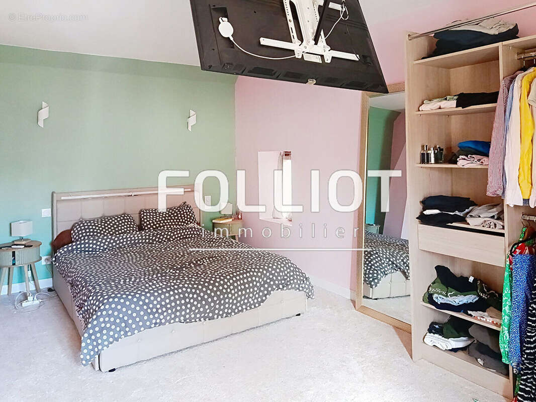 Maison à COURSEULLES-SUR-MER