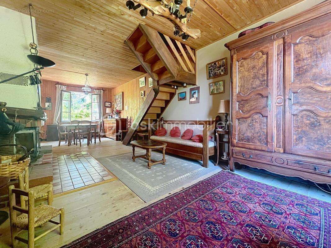***chalet atypique de 100 m2 terrain 1857 m2 en chartreuse calme et nature*** - photo 12