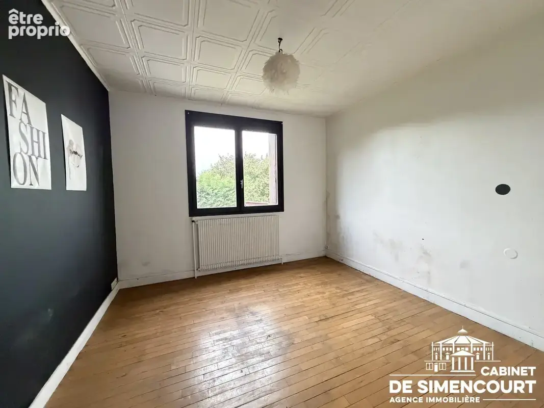 ESSERTAUX -  Maison individuelle avec jardin et nombreuses possibilités - photo 4
