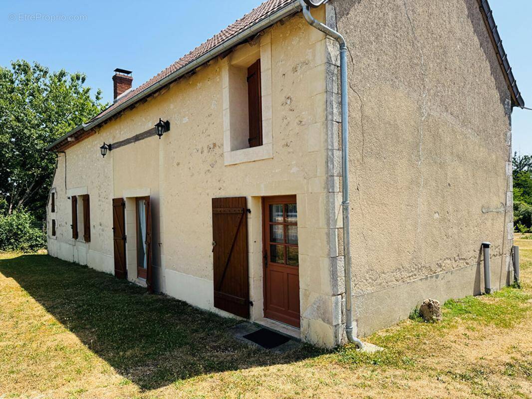Maison à SAINT-LEGER-LE-PETIT