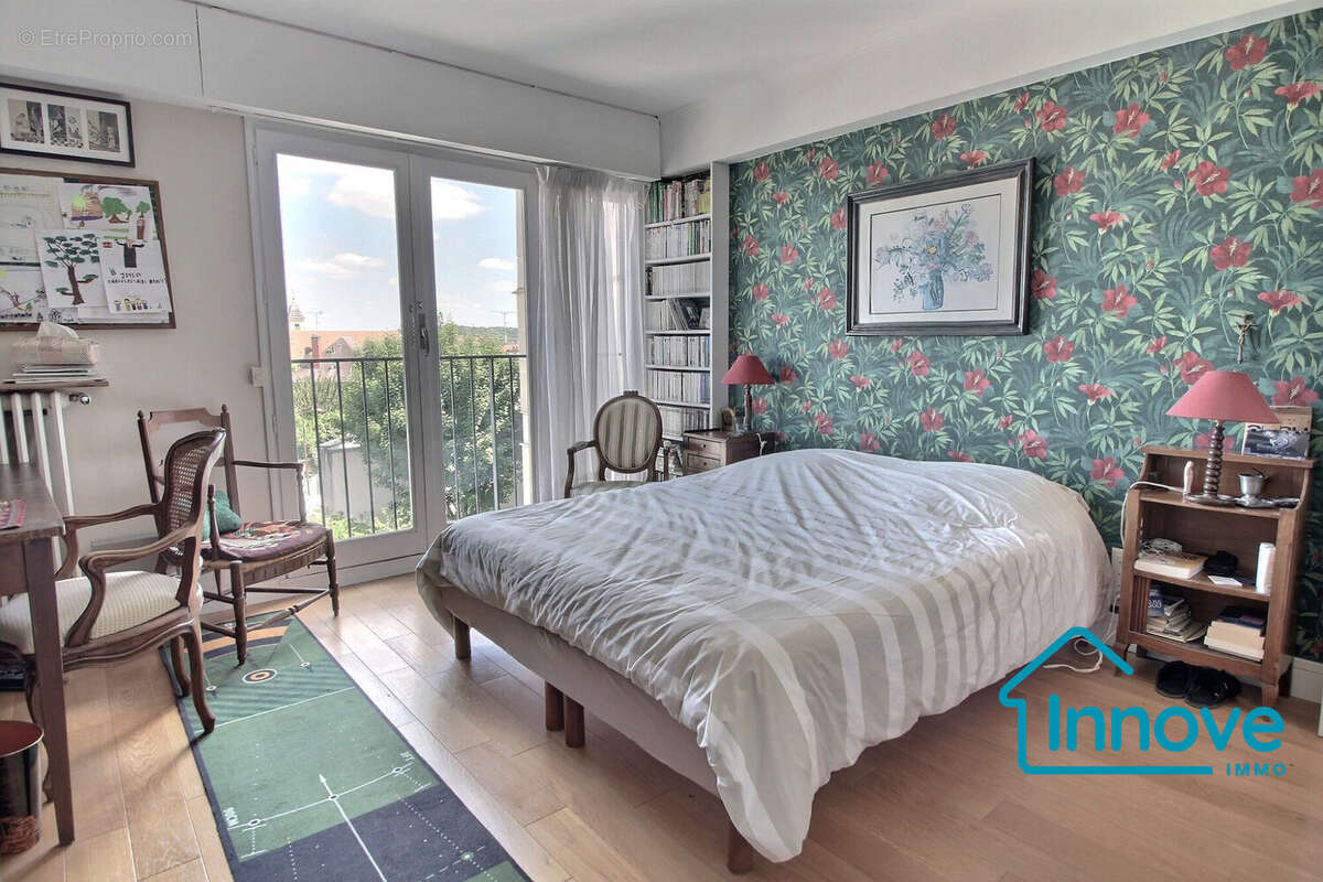 Appartement à VERSAILLES