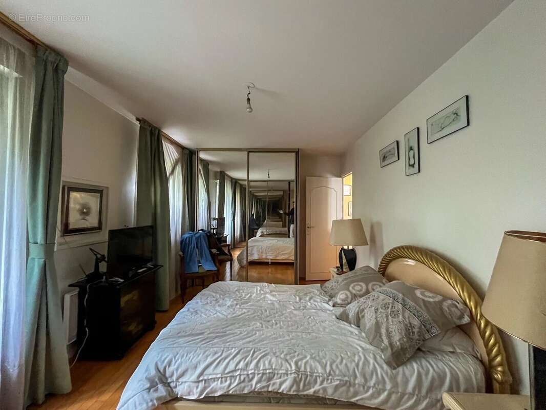 Appartement à LE RAINCY