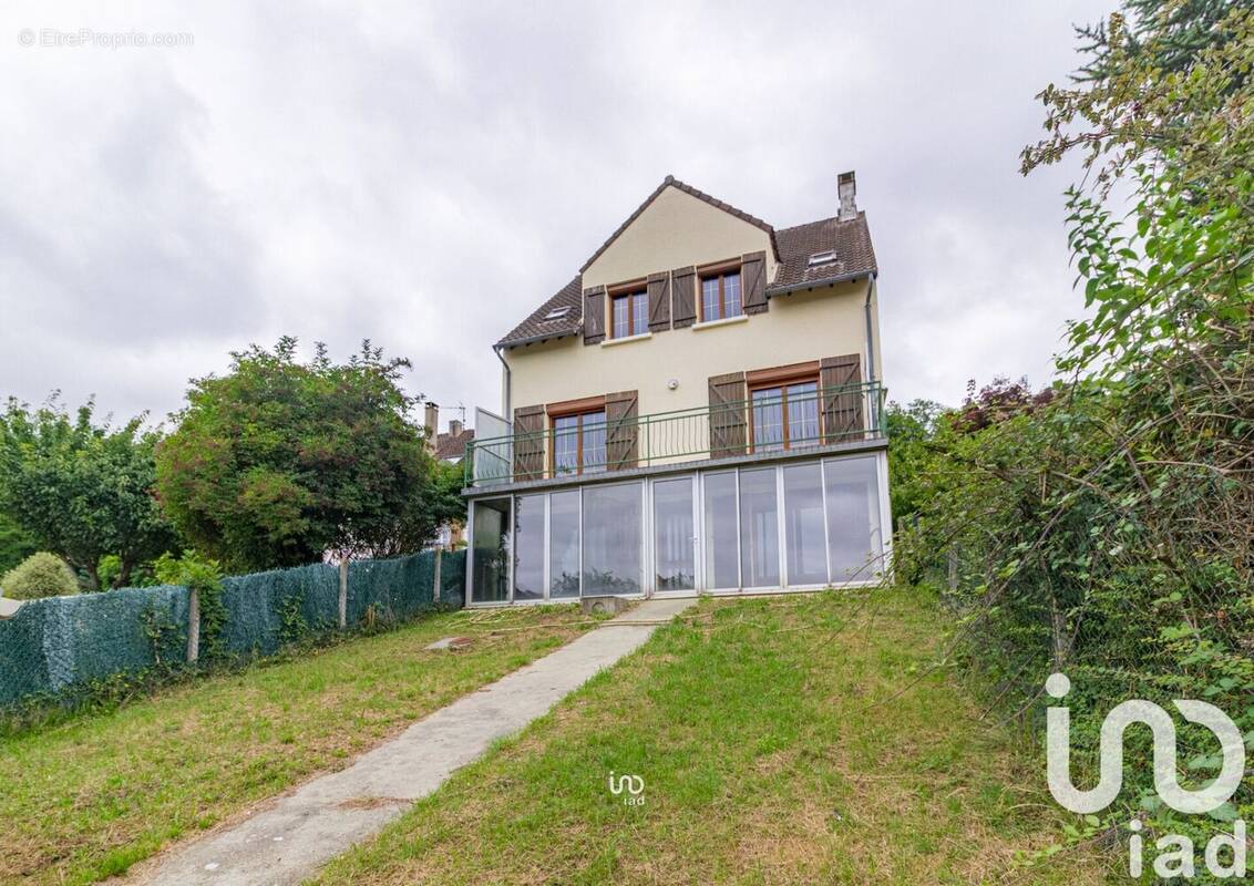 Photo 1 - Maison à MAULE