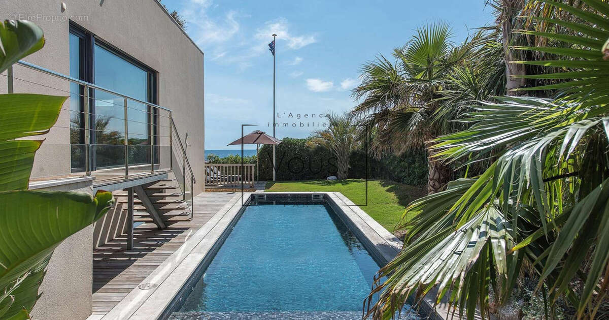 Maison à FREJUS