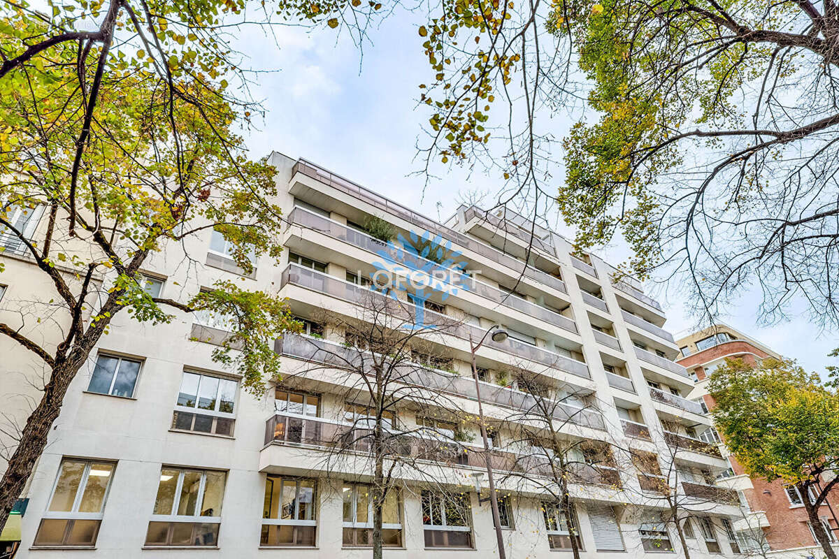 Appartement à PARIS-4E