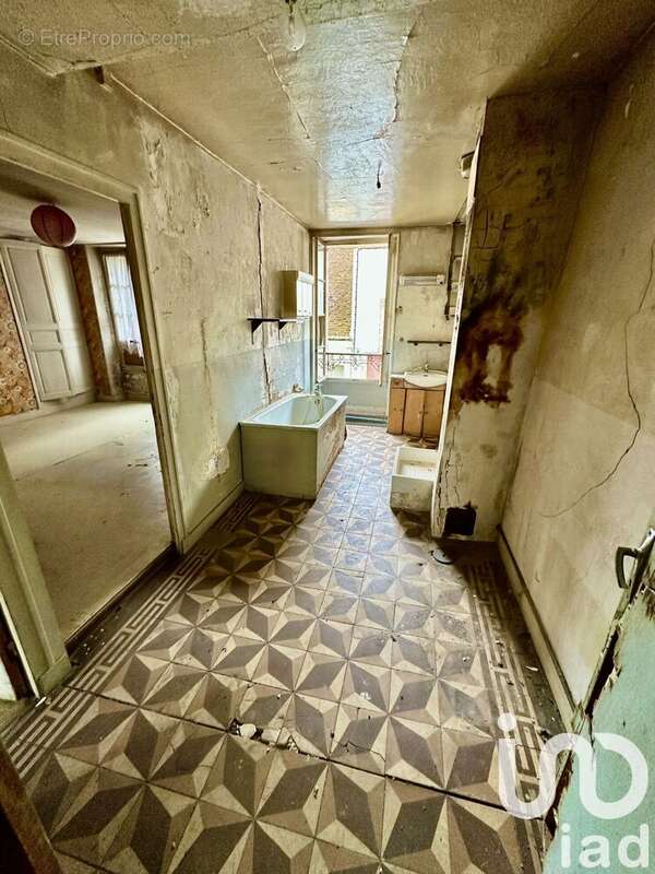 Photo 7 - Maison à VILLENEUVE-L&#039;ARCHEVEQUE