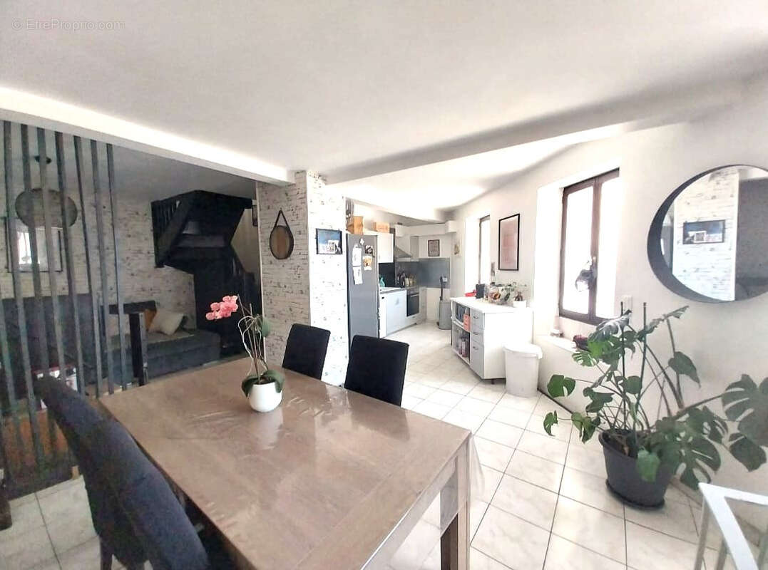 Appartement à GRUISSAN