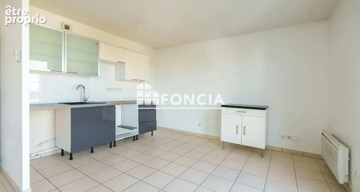 Quartier JUNOT, bel appartement T2 lumineux et spacieux - photo 4