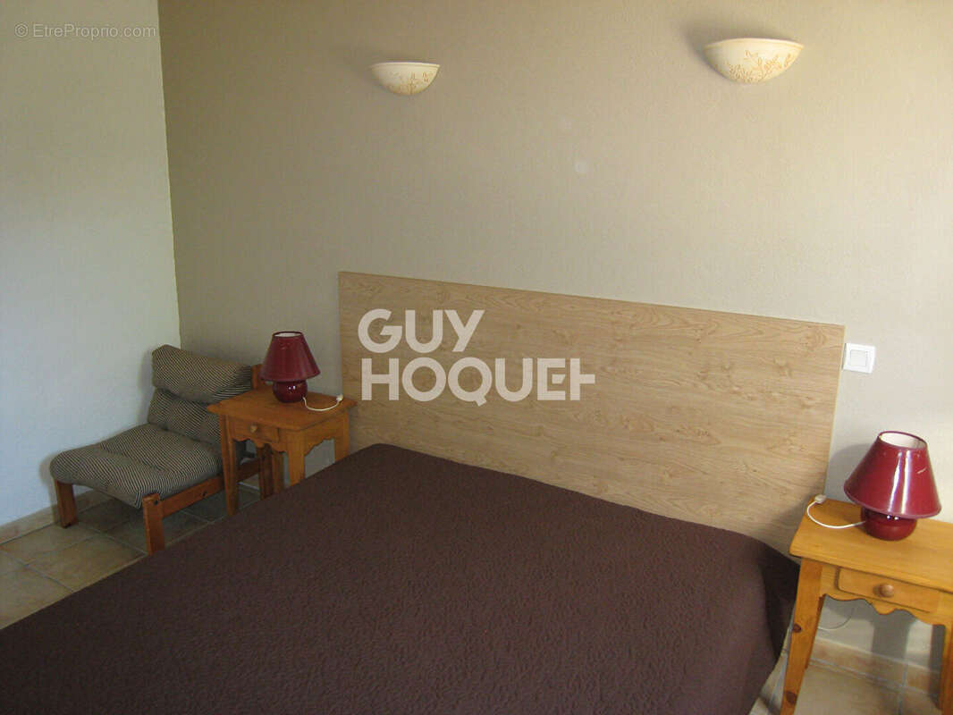 Maison à VILLENEUVE-DE-BERG