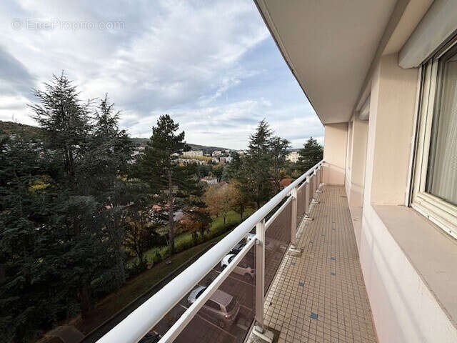Appartement à SAINT-ETIENNE