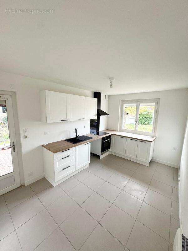 Maison à CASTELGINEST