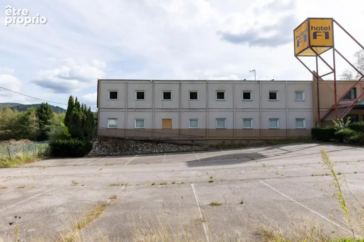 Immeuble - 916 m² - Saint-Nabord (88) - photo 2