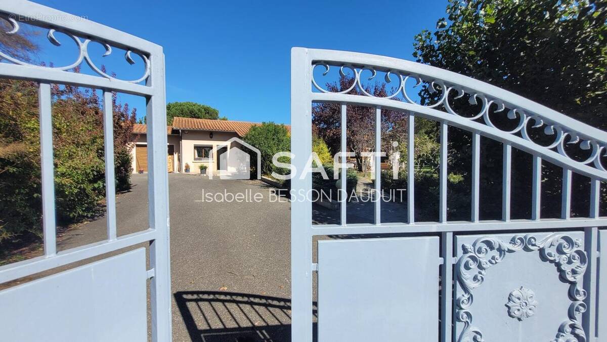 Photo 1 - Maison à NEGREPELISSE