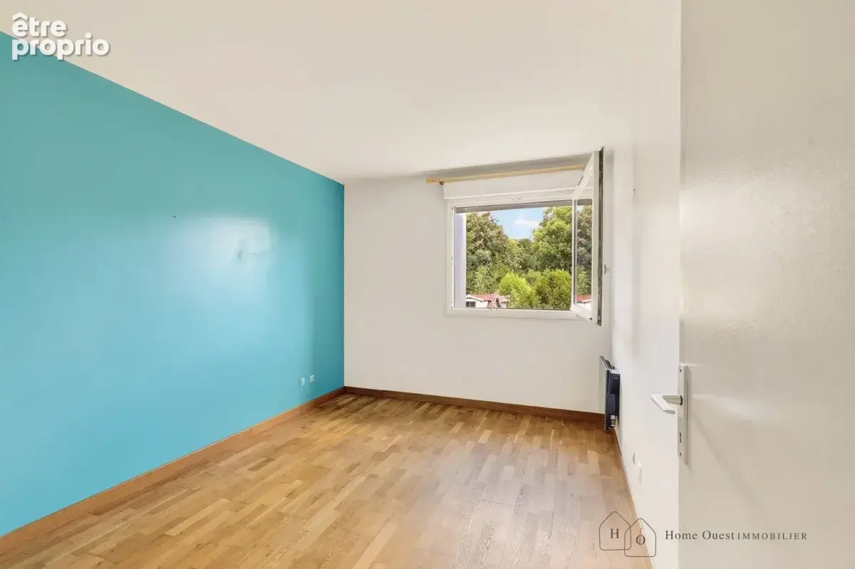 Appartement 4 pièces 89 m² à vendre à La Celle-Saint-Cloud (78170) - photo 8