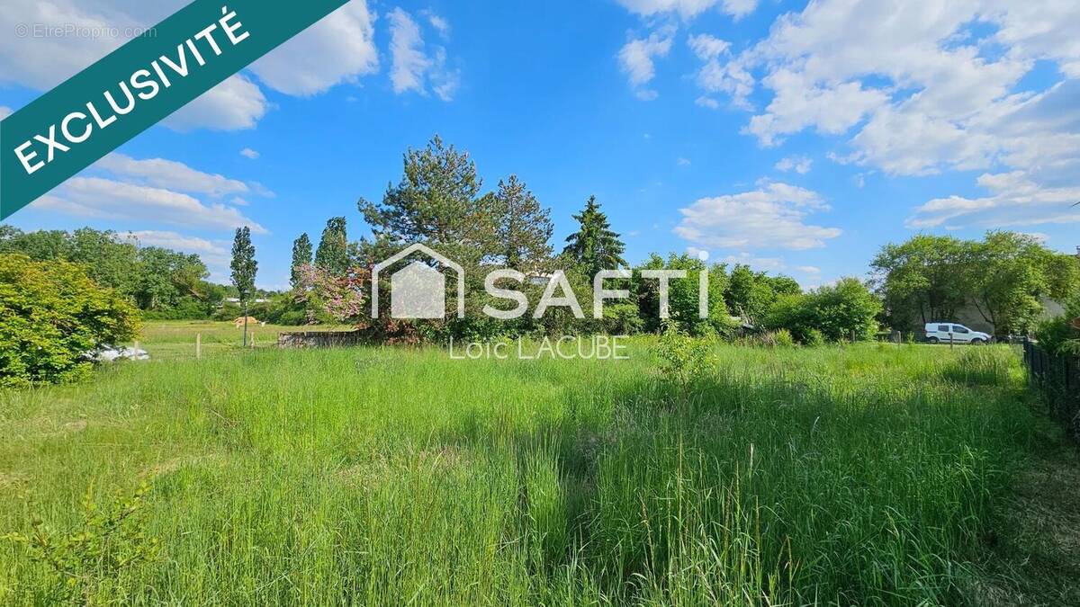 Photo 1 - Terrain à BAZAINVILLE
