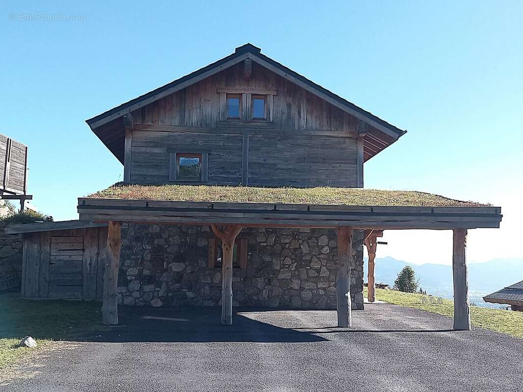 Maison à FONT-ROMEU-ODEILLO-VIA
