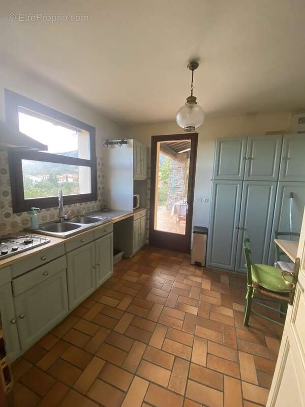 Maison à MONTESQUIEU-DES-ALBERES