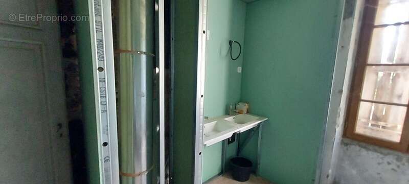 Maison à PORT-SAINTE-MARIE