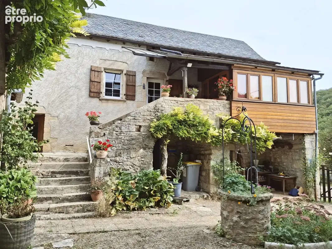 Une maison pleine de charme, prête à emménager, avec un beau potentiel d’aménagement - photo 1