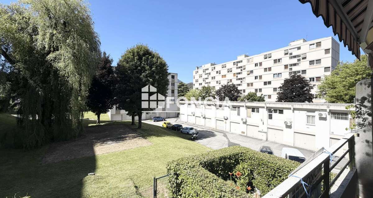 Appartement à VIZILLE