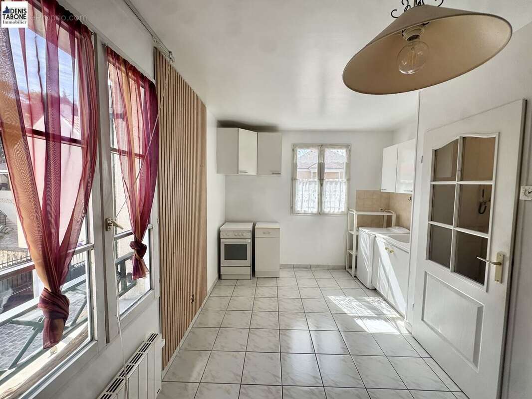 Appartement à SAINT-PRIX