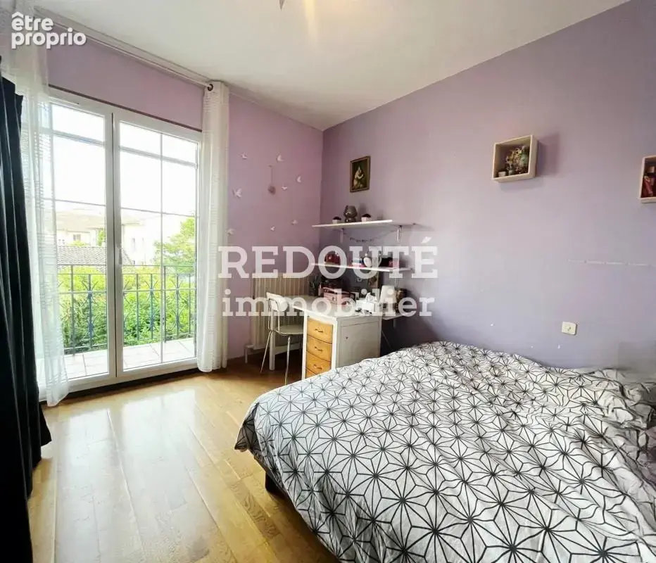 CHALONS-EN-CHAMPAGNE : Maison,  6 chambres, jardin, garage - photo 5