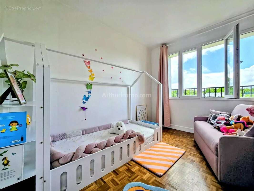 Appartement à NOGENT-SUR-MARNE