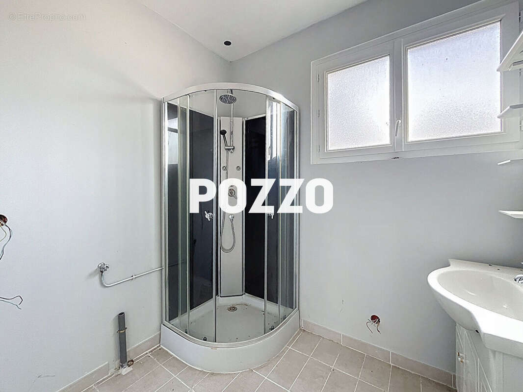 Appartement à SAINT-HILAIRE-DU-HARCOUET