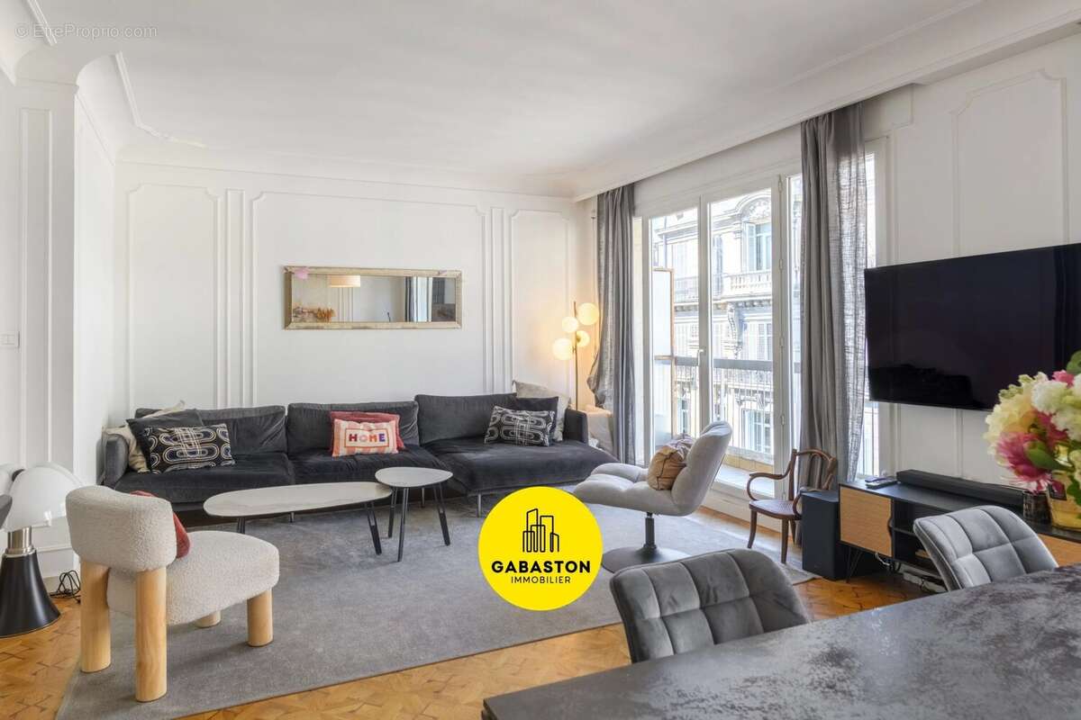 Appartement 91 m² à Marseille-8e  - photo 6