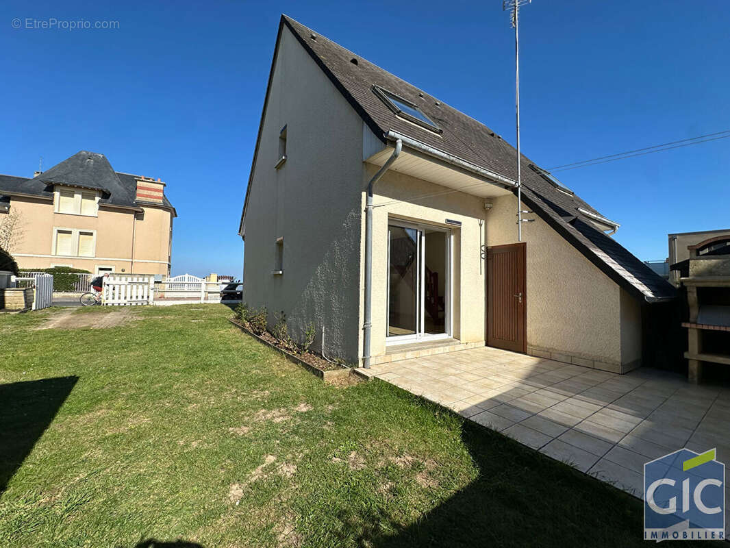 Maison à LANGRUNE-SUR-MER