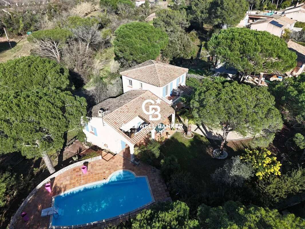 Maison à FREJUS