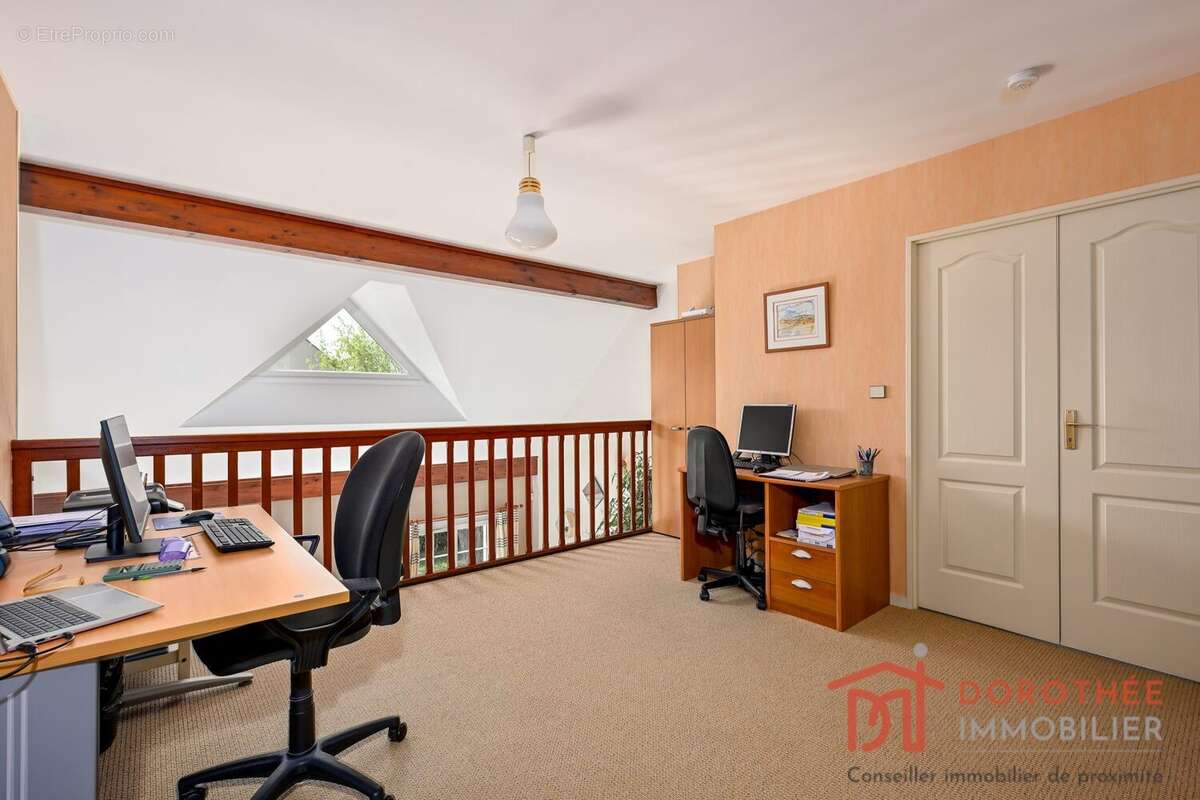 Maison à MAROLLES-EN-BRIE