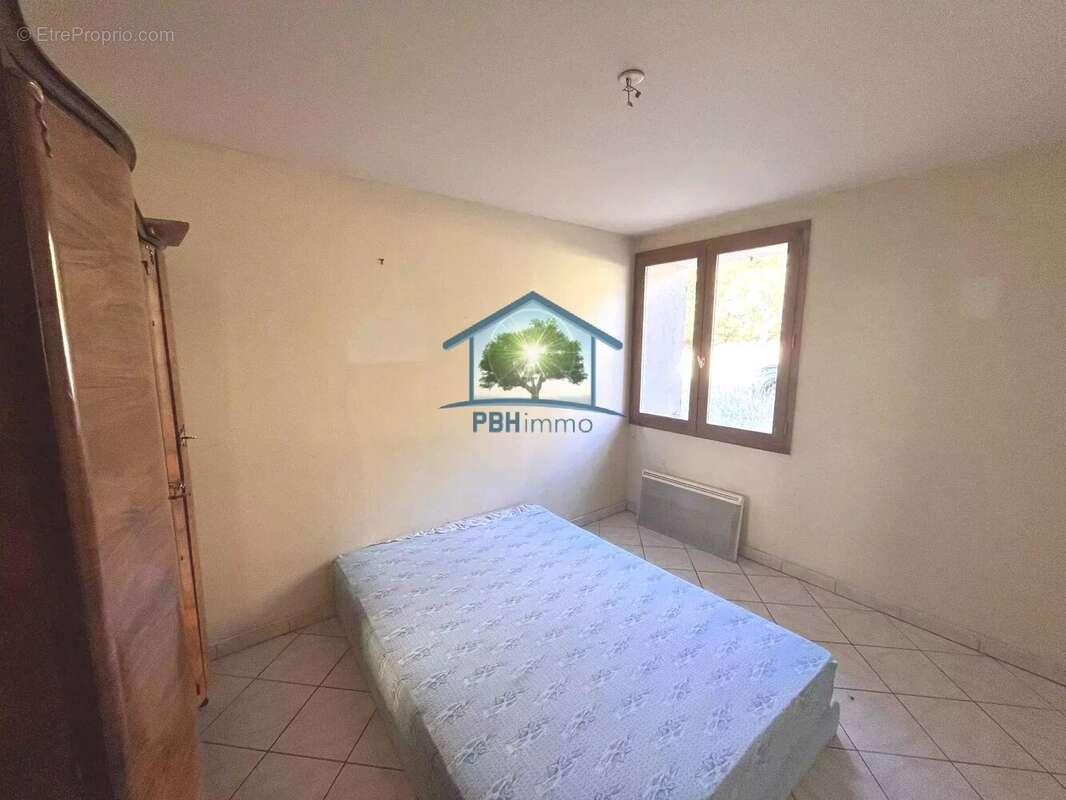 Maison à ASPRES-SUR-BUECH