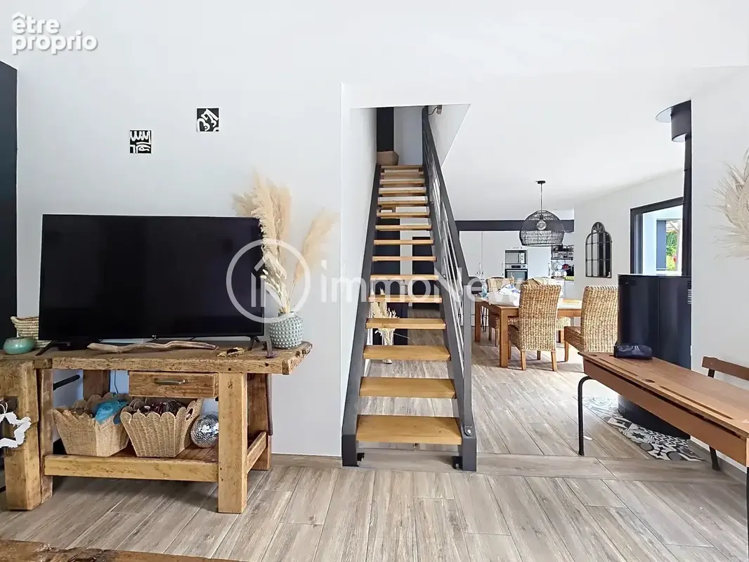 Maison récente - 5 pièces - 115m2 - proche Granville - photo 2