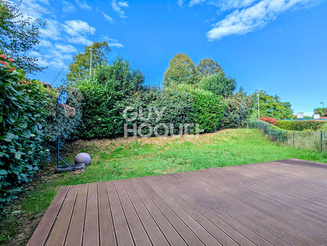 Maison à BASSUSSARRY