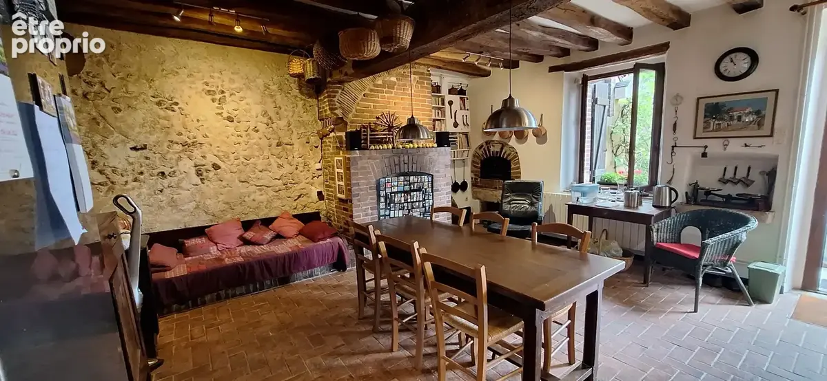 A 15mn de l'a5, maison de charme et authenticite, 5/6 chambres, grange, dependances sur son terrain  de 2963m2 - photo 10