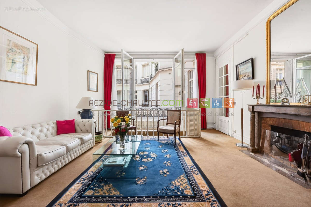 Grand appartement pres du metro rue de la pompe - photo 4