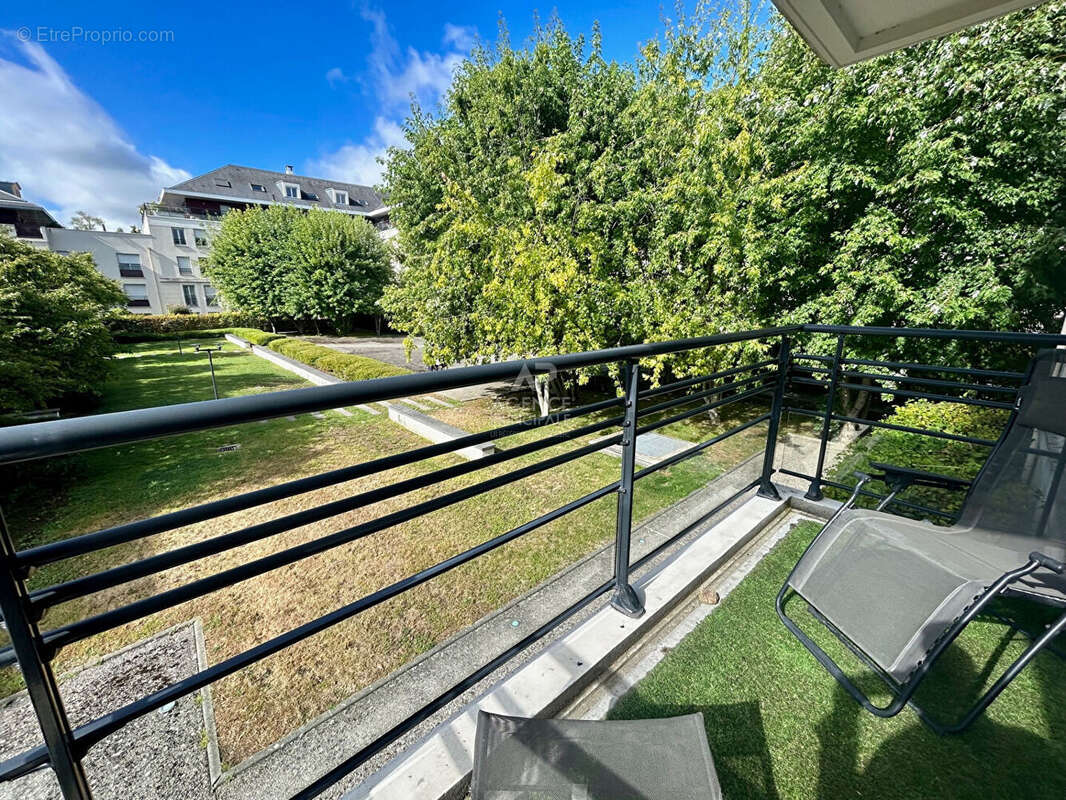 Appartement à CARRIERES-SOUS-POISSY