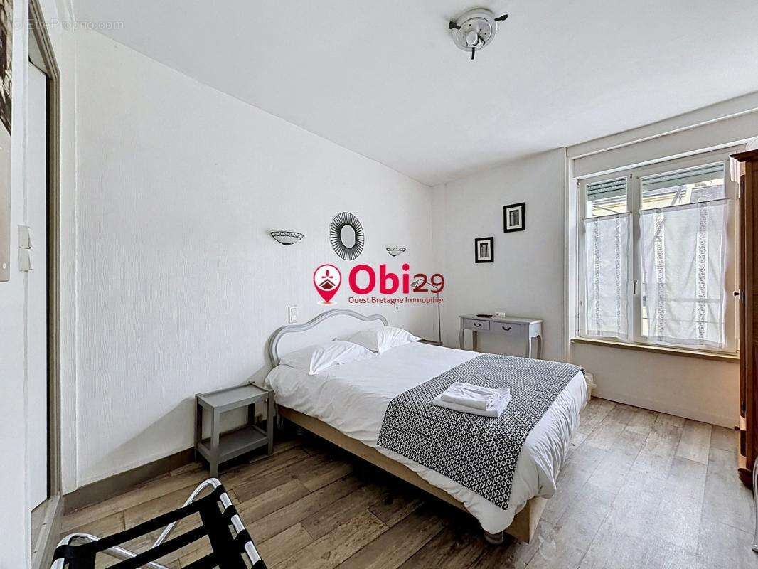 Appartement à CHATEAULIN