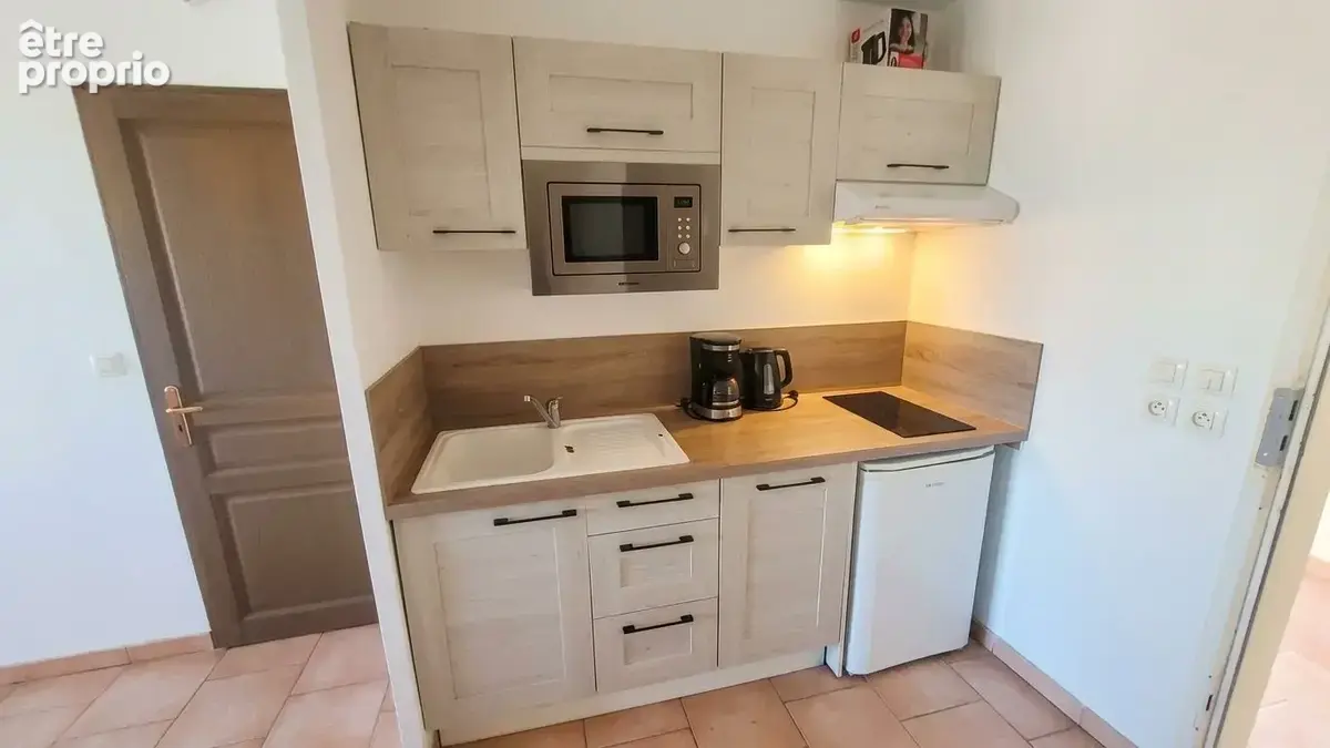 Appartement À Vendre - photo 2