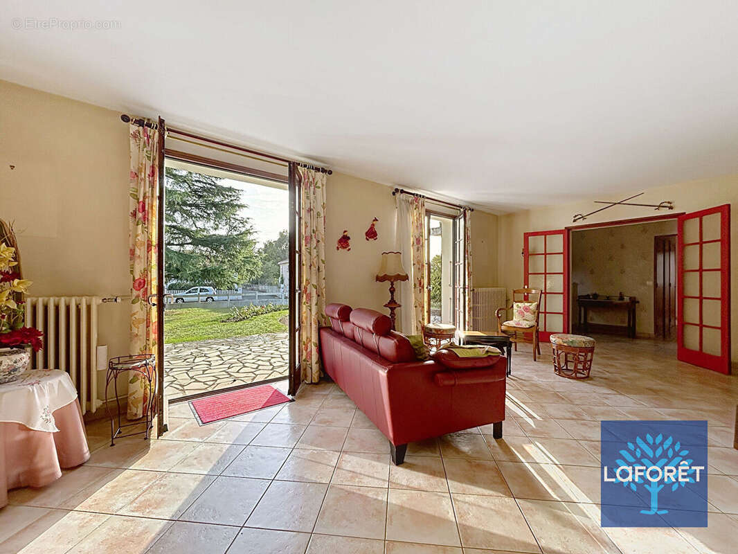 Maison à SAINT-FLORENT-DES-BOIS