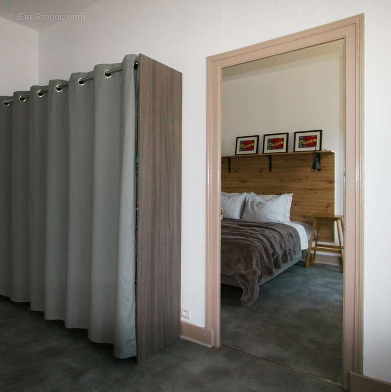 Maison à CHATEAUNEUF-LA-FORET