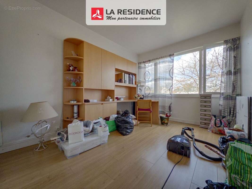 Appartement à NOISY-LE-ROI