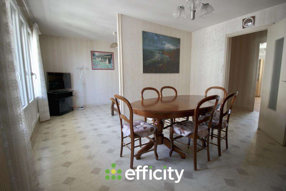 Appartement 65 m² à Villeurbanne  - photo 5